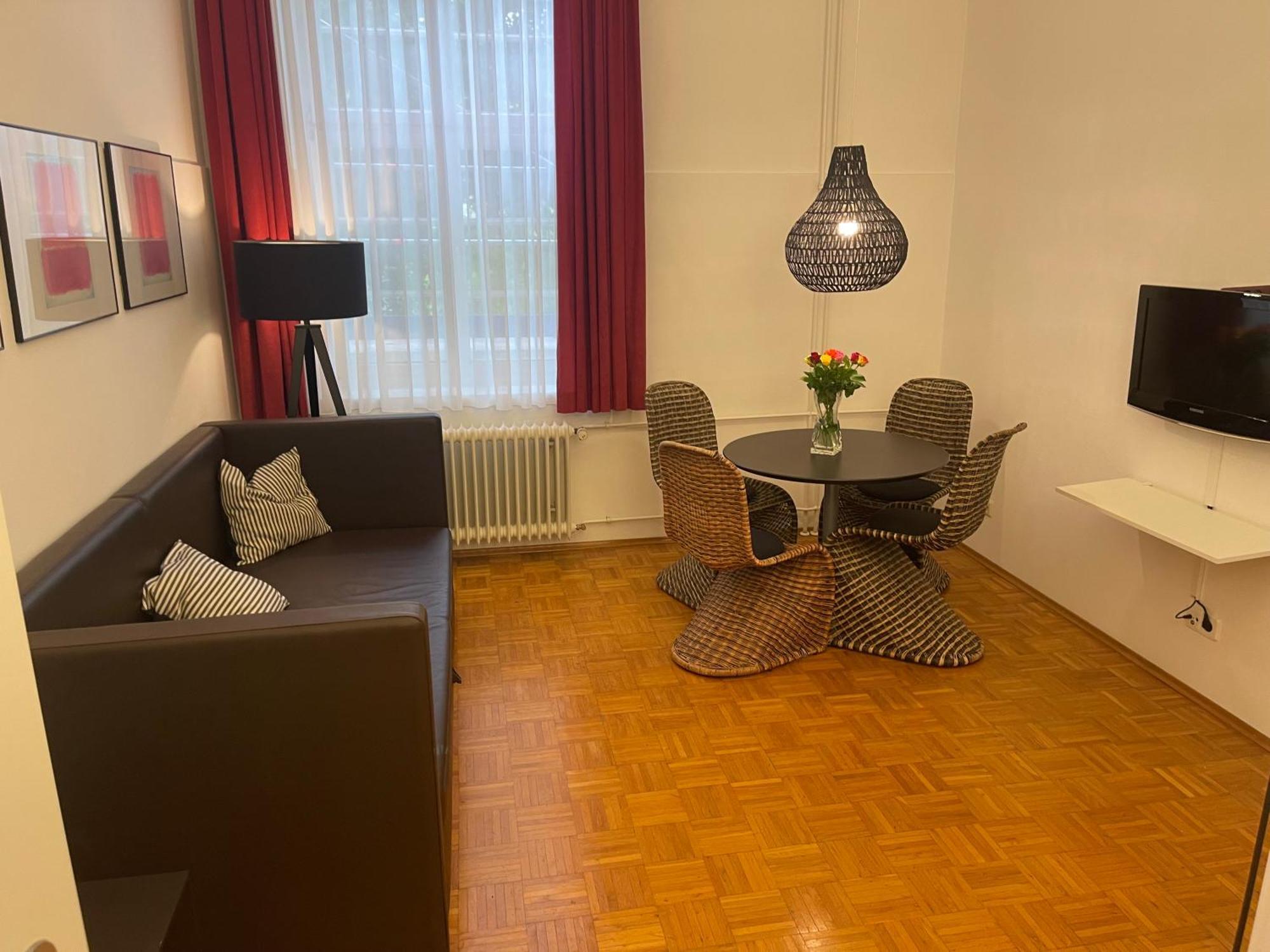 Whliving - Apartments & Studios In Констанц Екстер'єр фото