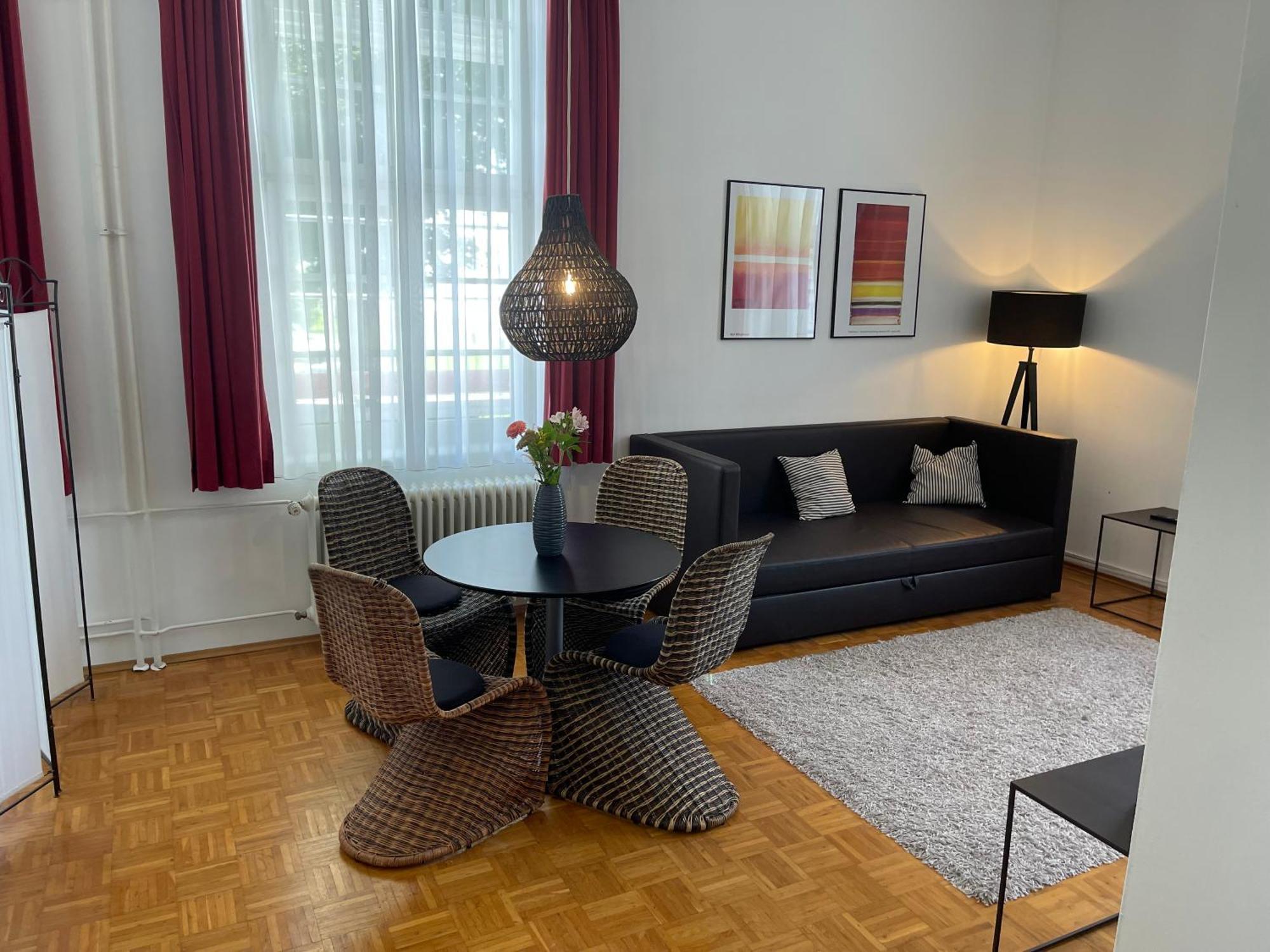 Whliving - Apartments & Studios In Констанц Екстер'єр фото