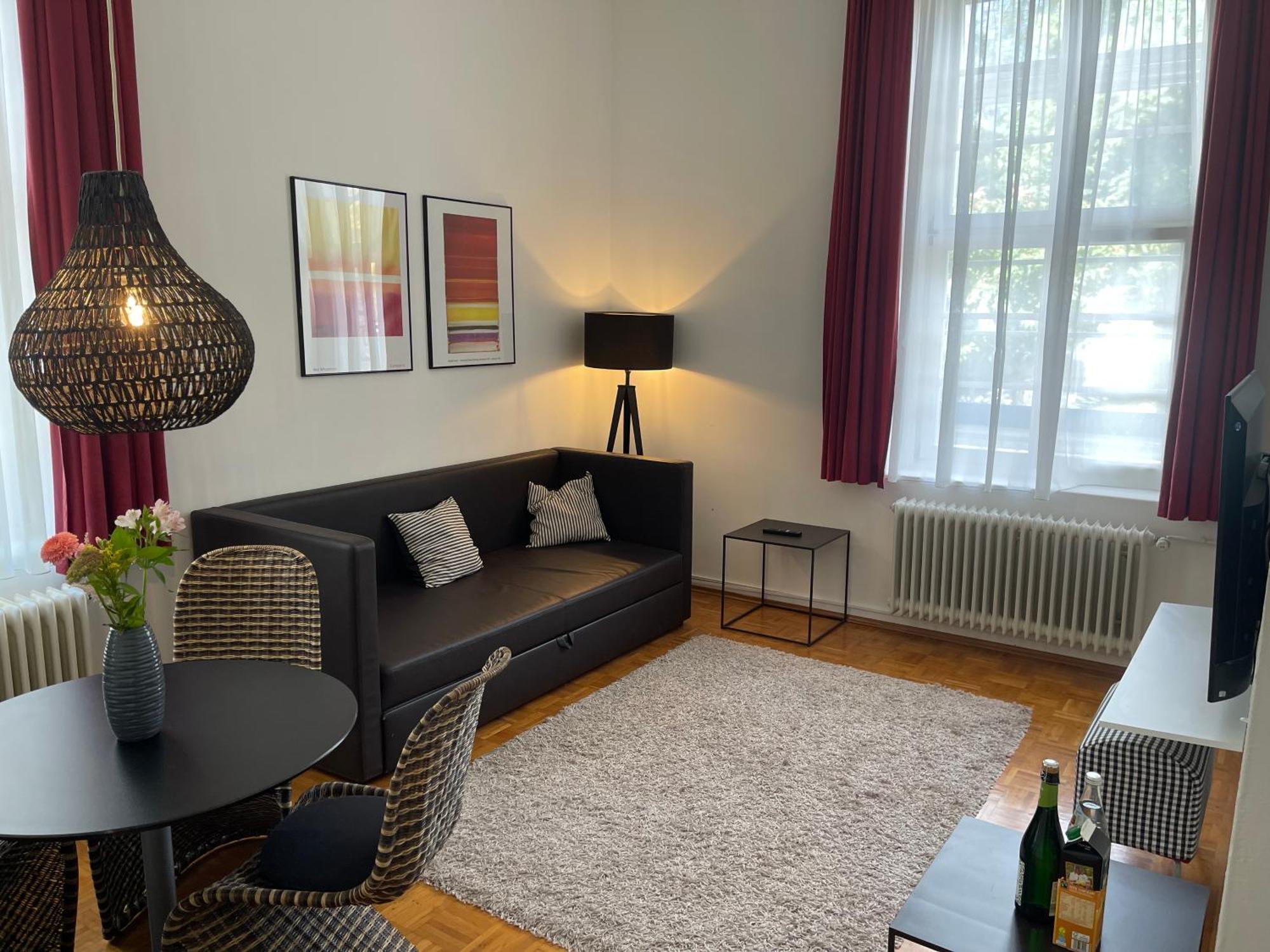 Whliving - Apartments & Studios In Констанц Екстер'єр фото