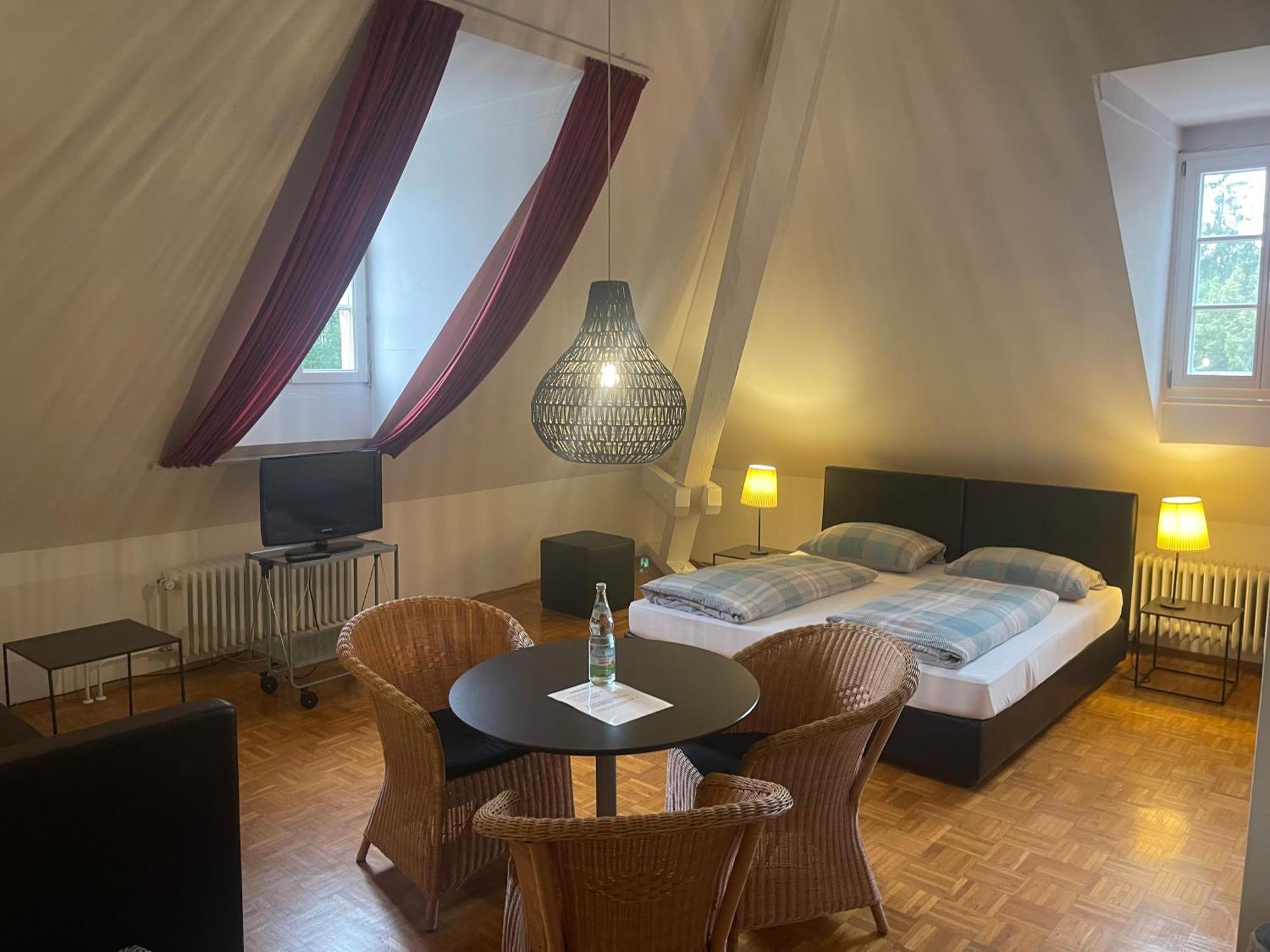 Whliving - Apartments & Studios In Констанц Екстер'єр фото