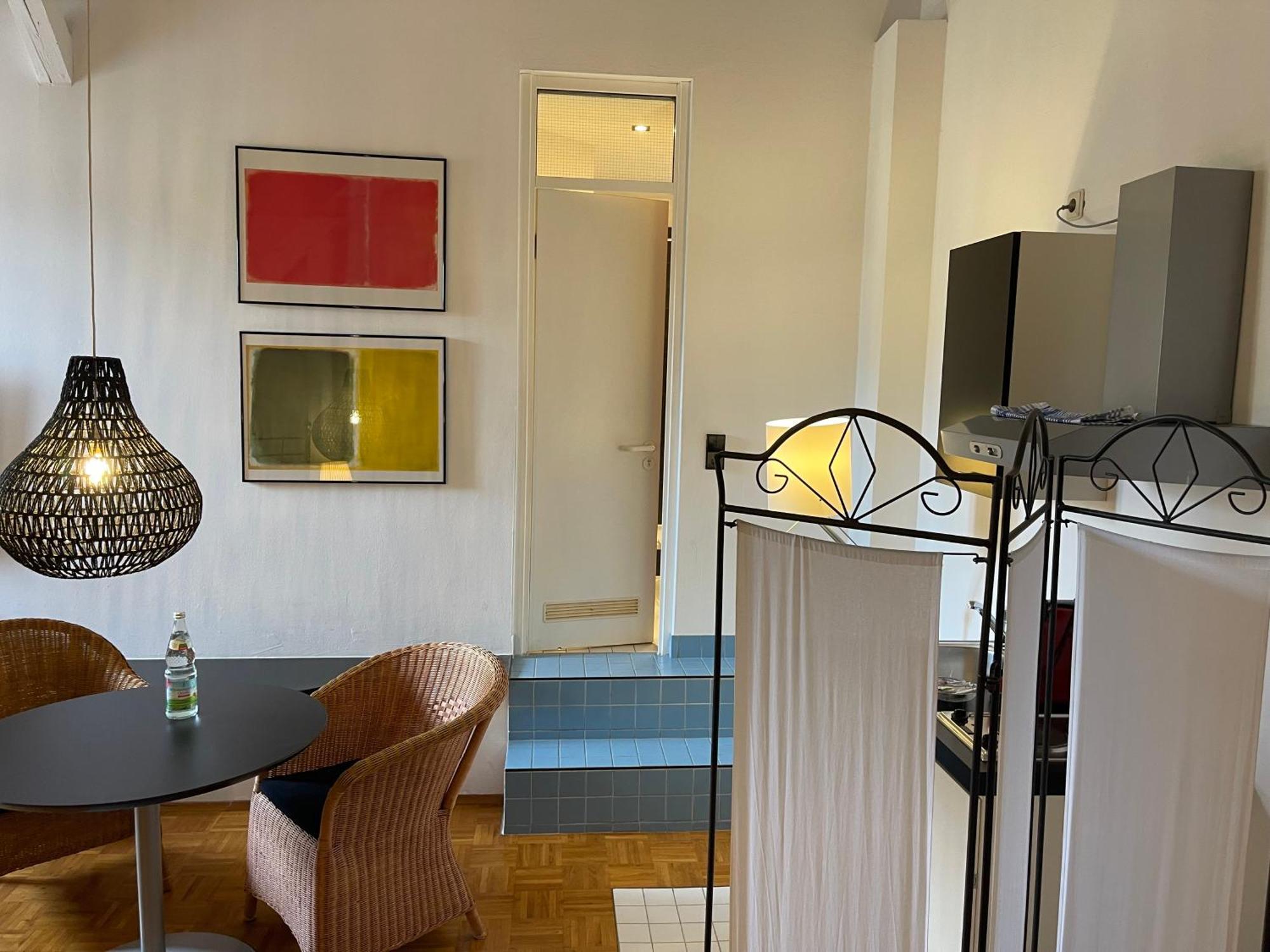 Whliving - Apartments & Studios In Констанц Екстер'єр фото