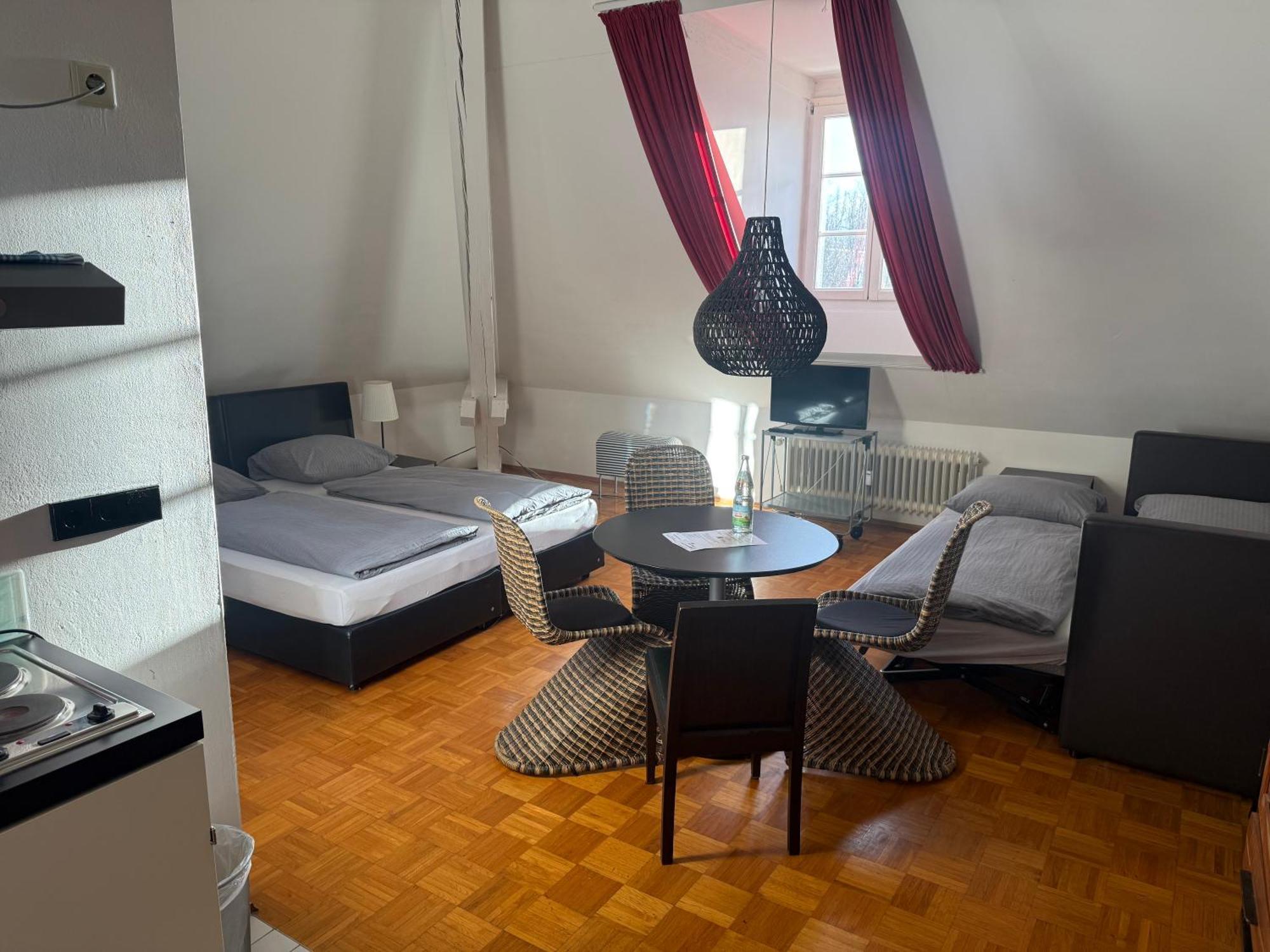 Whliving - Apartments & Studios In Констанц Екстер'єр фото